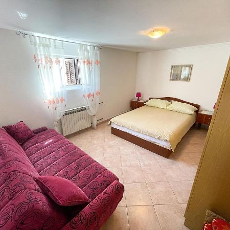 Apartmani Leonarda Ядраново Экстерьер фото