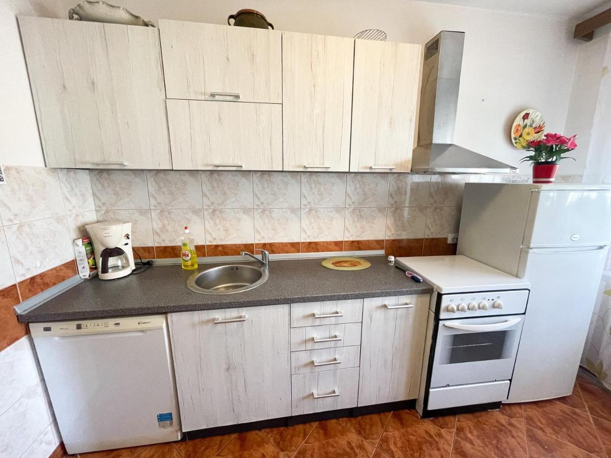 Apartmani Leonarda Ядраново Экстерьер фото