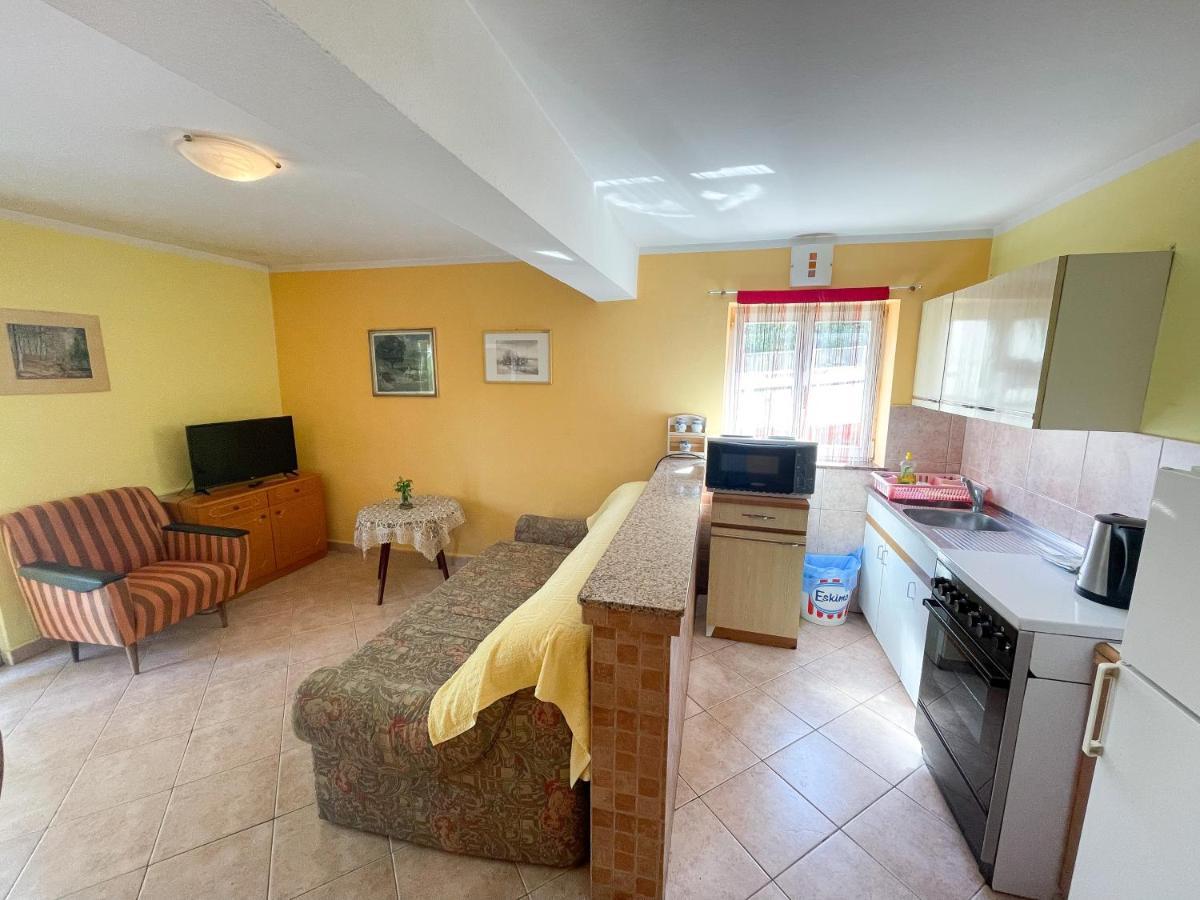 Apartmani Leonarda Ядраново Экстерьер фото