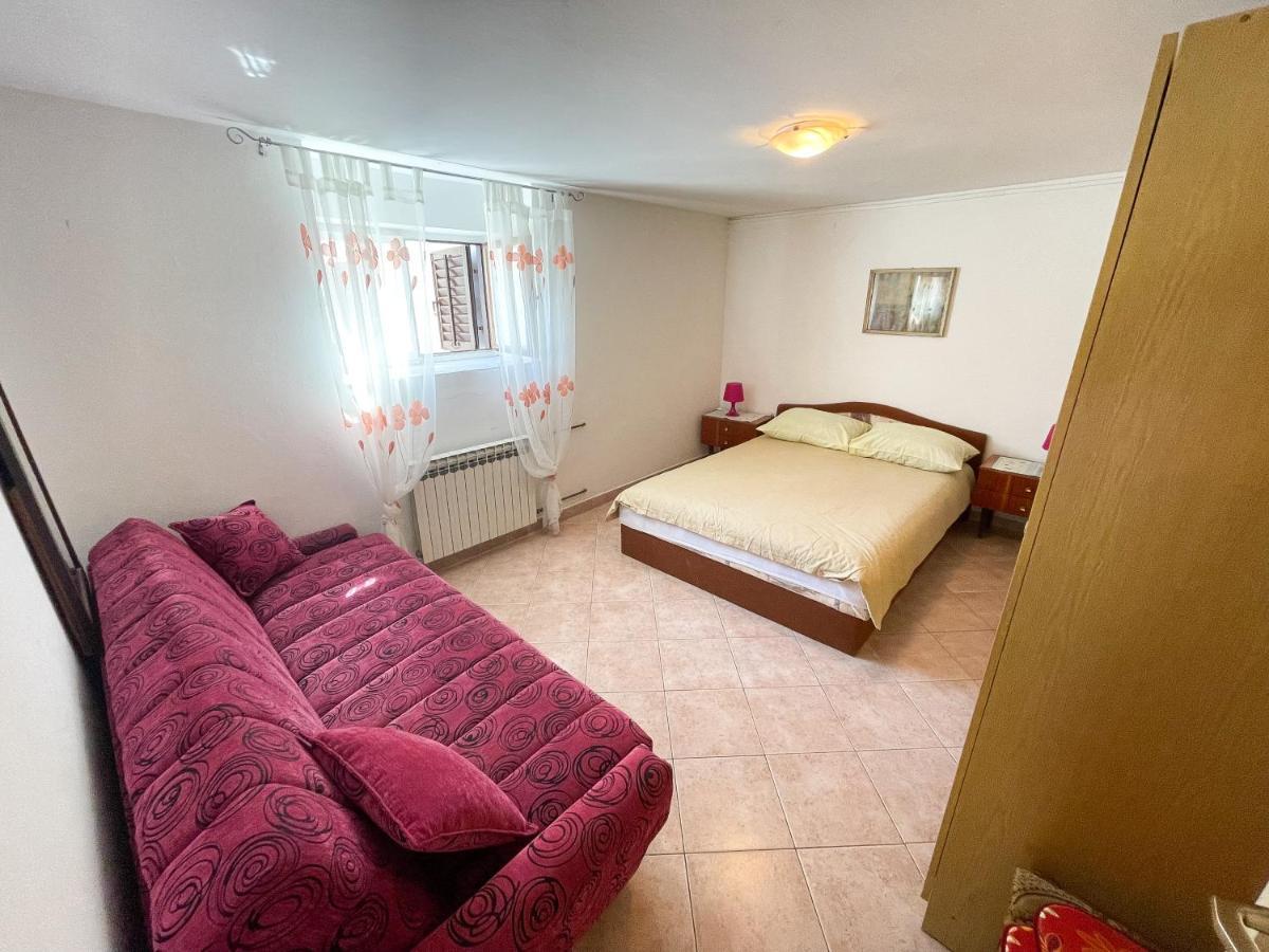 Apartmani Leonarda Ядраново Экстерьер фото