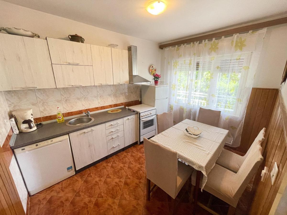 Apartmani Leonarda Ядраново Экстерьер фото